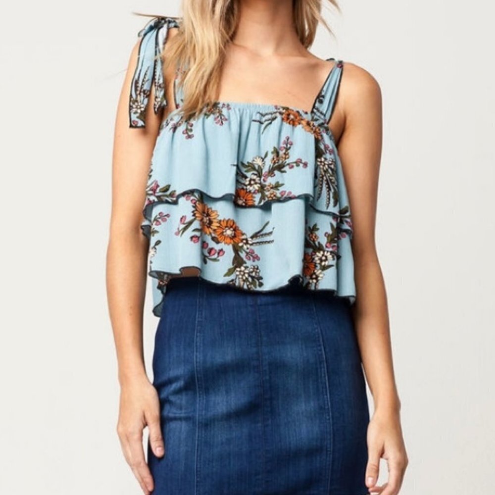 Sky and Sparrow Blue Floral Ruffle Tier Tie Top